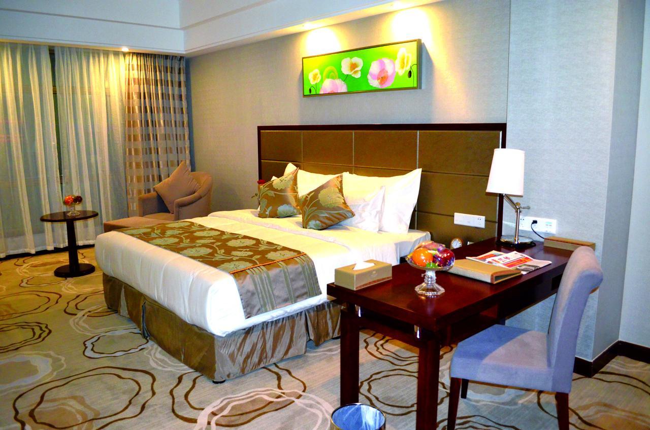 Manhatton Hotel ג'וחאי מראה חיצוני תמונה