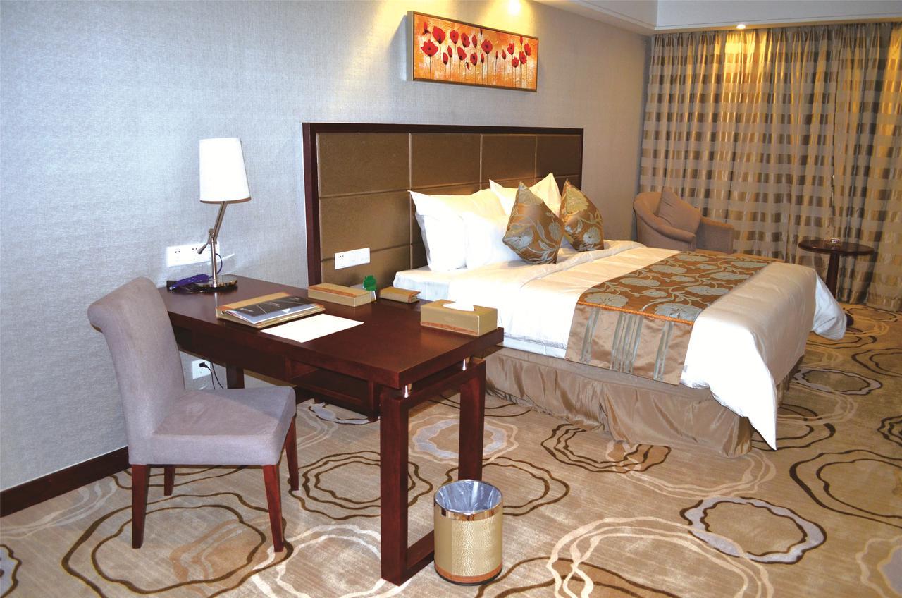 Manhatton Hotel ג'וחאי מראה חיצוני תמונה