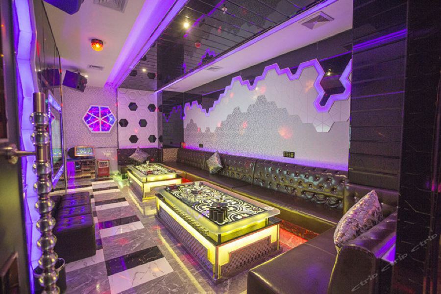 Manhatton Hotel ג'וחאי מראה חיצוני תמונה