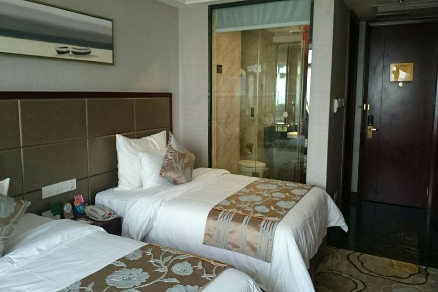 Manhatton Hotel ג'וחאי מראה חיצוני תמונה